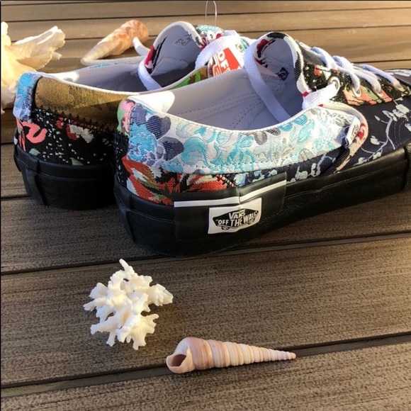 🌴🌼VANS- SLIP ON’S CAP FLORALS SHOES🌼🌴 - Picture 9 of 14